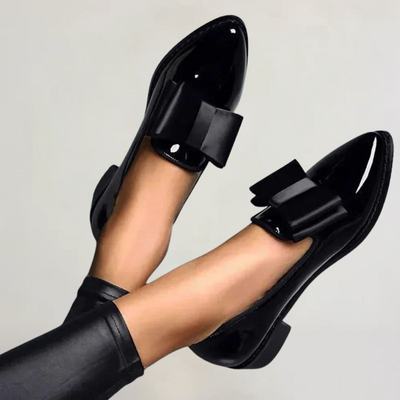 LIVINIA | BALLERINE IN VERNICE CON FIOCCO VERSAILLES