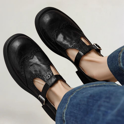 ALEXANDRA | SCARPE IN PELLE LUCIDA DALLO STILE CLASSICO