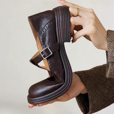 ALEXANDRA | SCARPE IN PELLE LUCIDA DALLO STILE CLASSICO