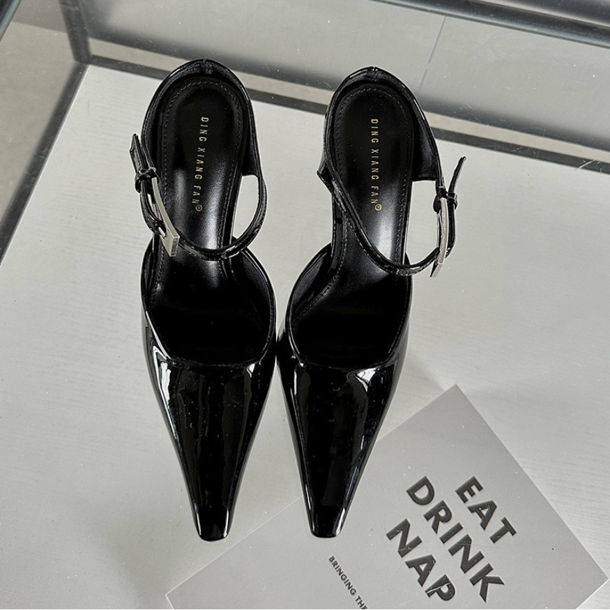 Tiziana | Decolleté elegante con punta