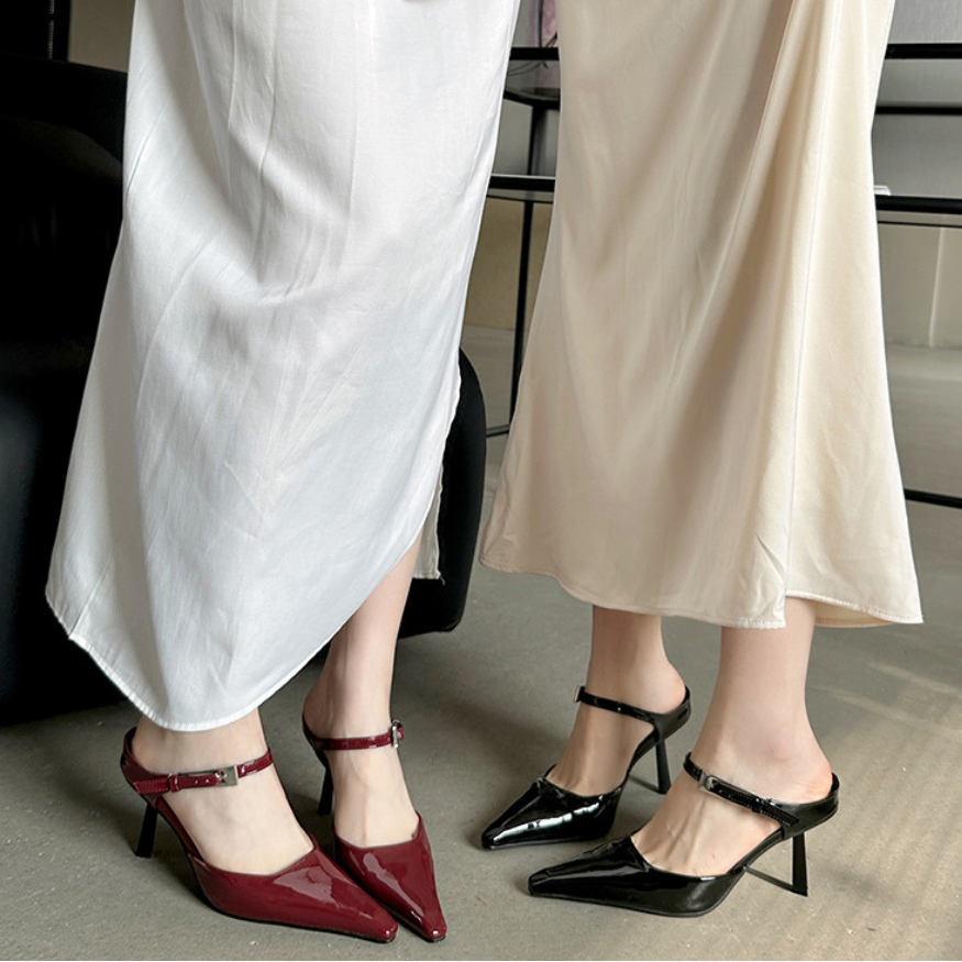 Tiziana | Decolleté elegante con punta