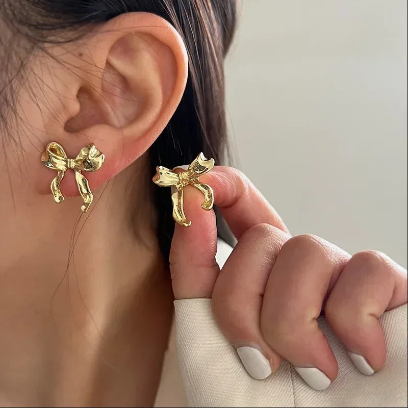 Claire - Orecchini a fiocco eleganti e raffinati