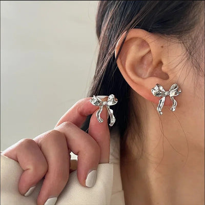 Claire - Orecchini a fiocco eleganti e raffinati